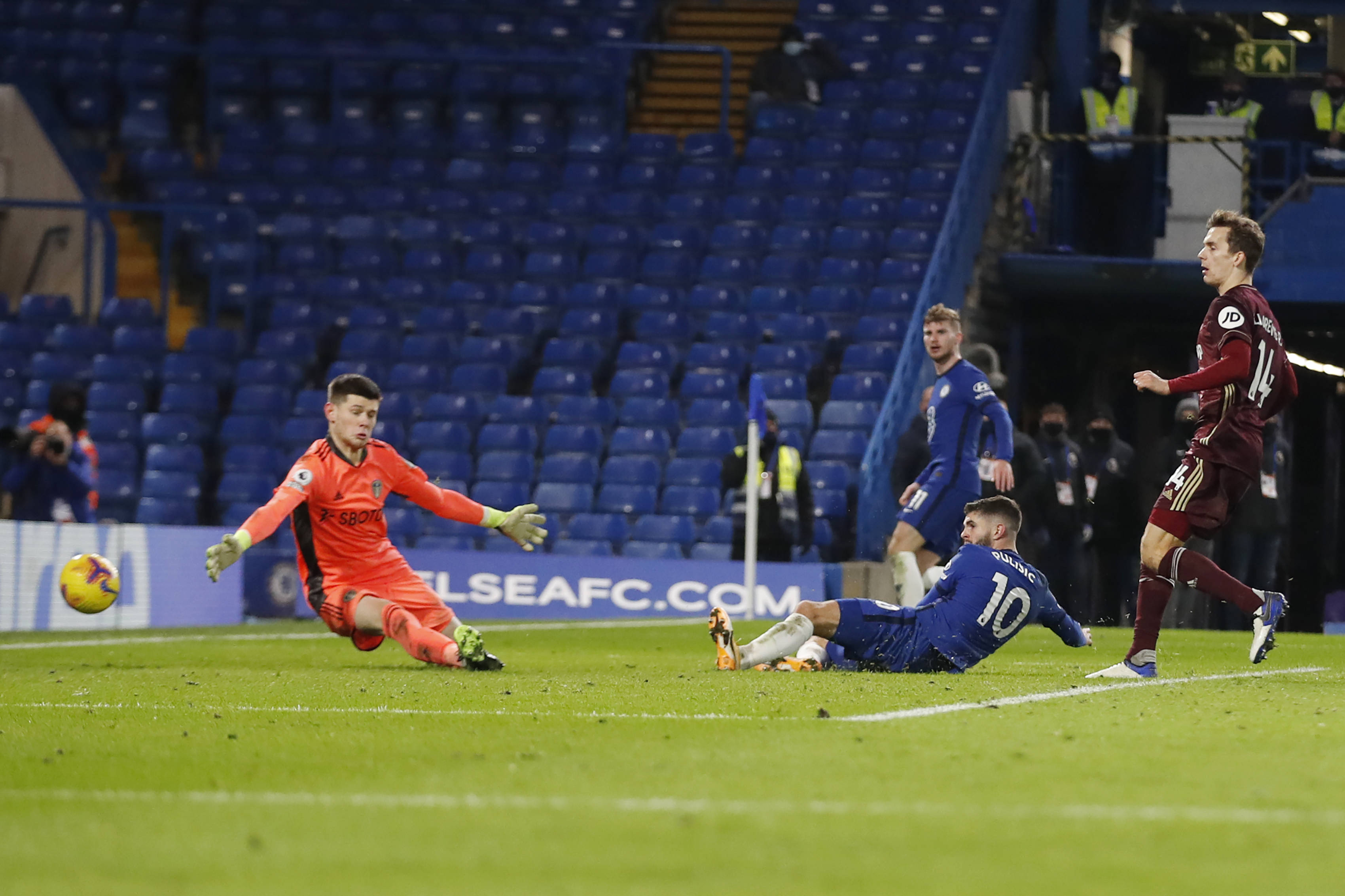 刻牵动着转 刻牵动着转